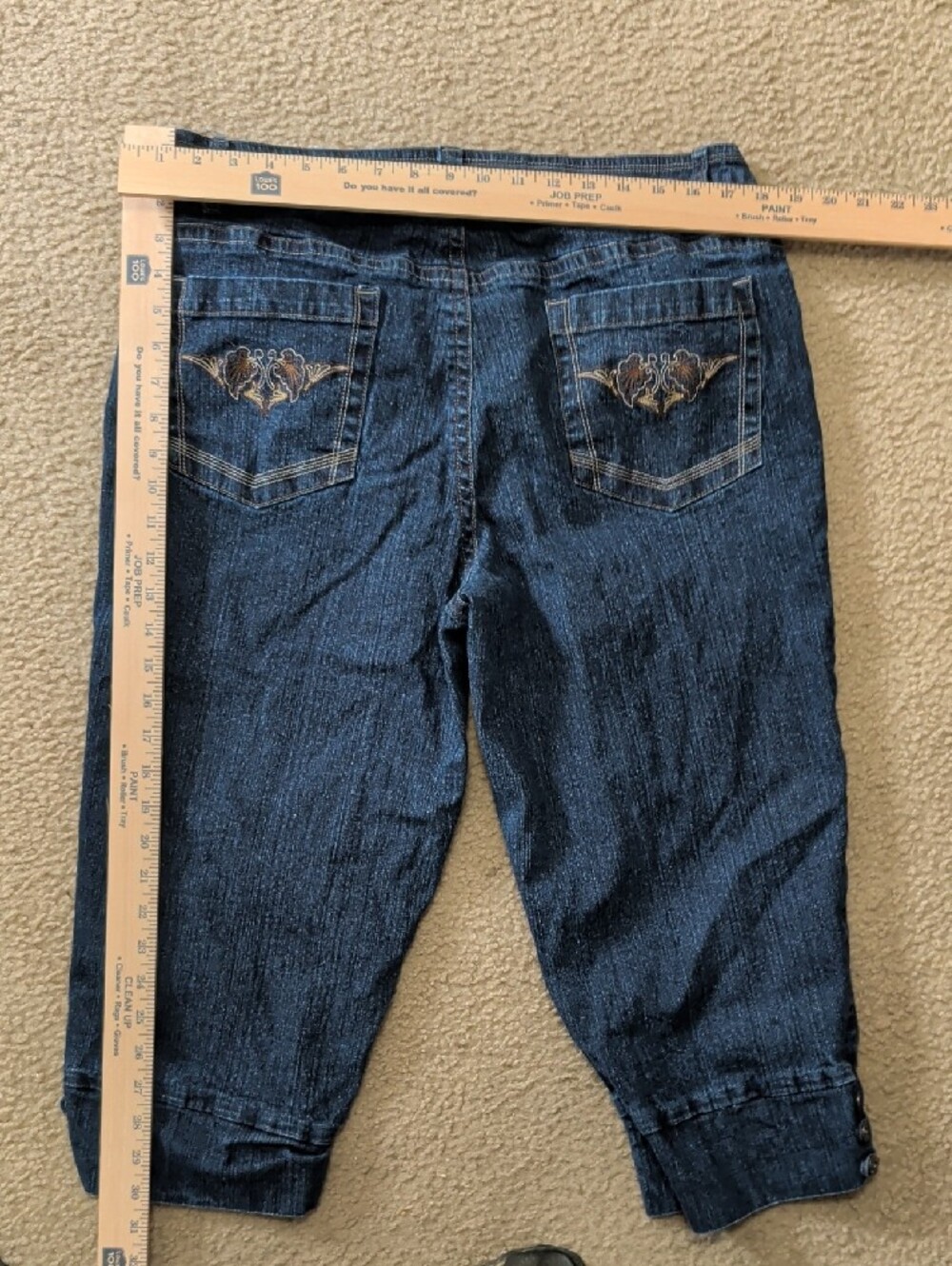 Levi's Black-Blue Denim Cropped Capri Jeans - Picture 3 of 4